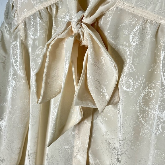 Vintage Cream Paisley Print Bow Neck Puff Ballon Sleeve Blouse SZ 6 - Picture 3 of 6
